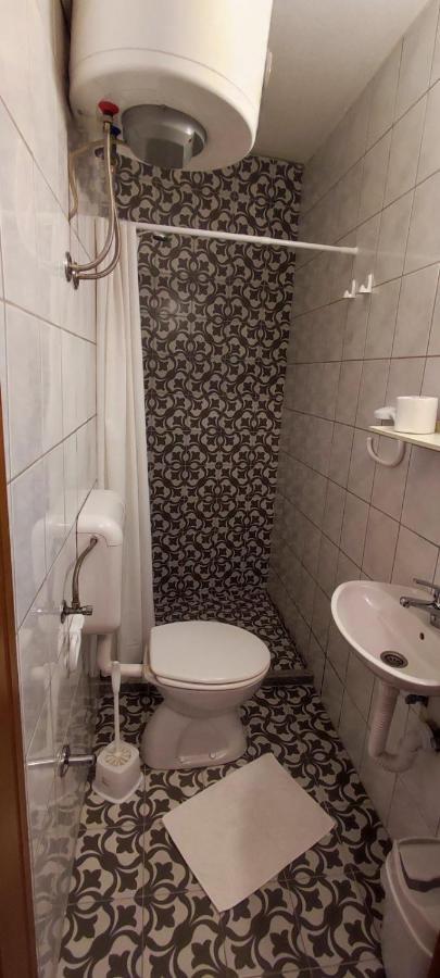 Villa Monera Apartments & Rooms & Free Garage Mostar Exterior photo