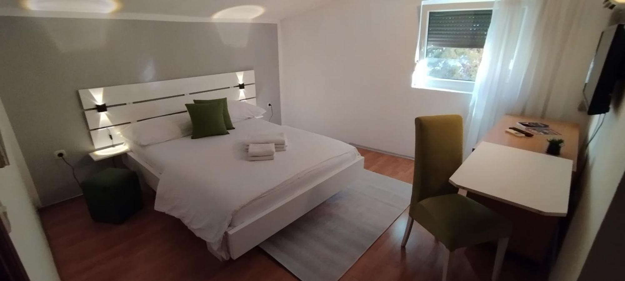 Villa Monera Apartments & Rooms & Free Garage Mostar Exterior photo